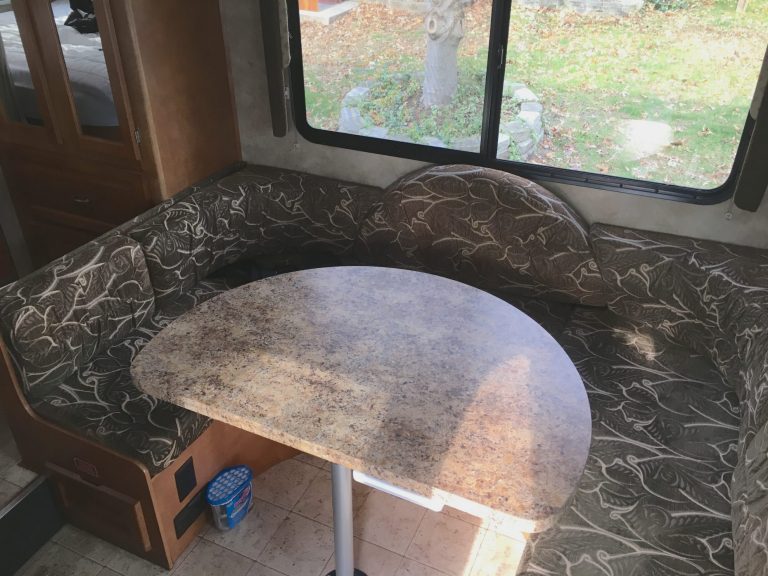 Best Lightweight RV Dinette Table Replacement - RVBlogger