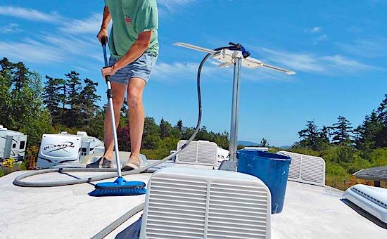 9 tips for cleaning an RV rubber roof