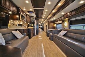 10 Best RV Rentals In Houston In 2021 - Plus Discount Code!