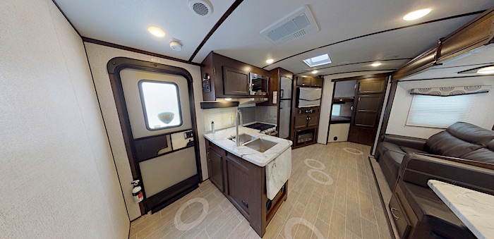 Travel Trailers with King Bed Dutchmen Atlas 2920BH Int