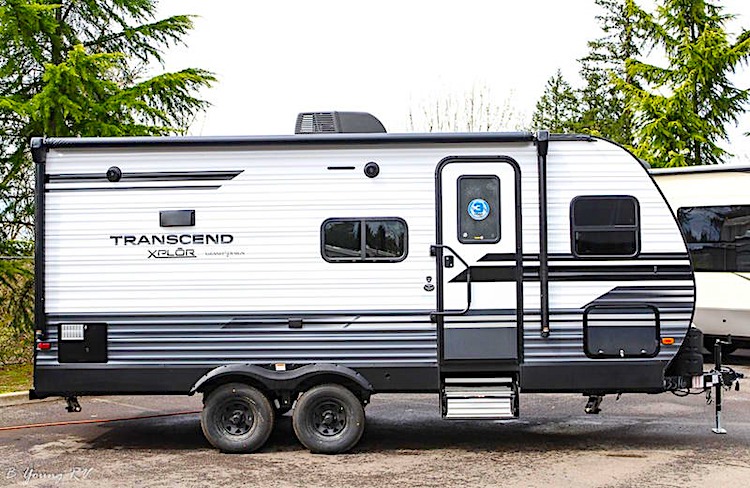 17 Best Travel Trailers Under 5000 lbs in 2021 - RVBlogger