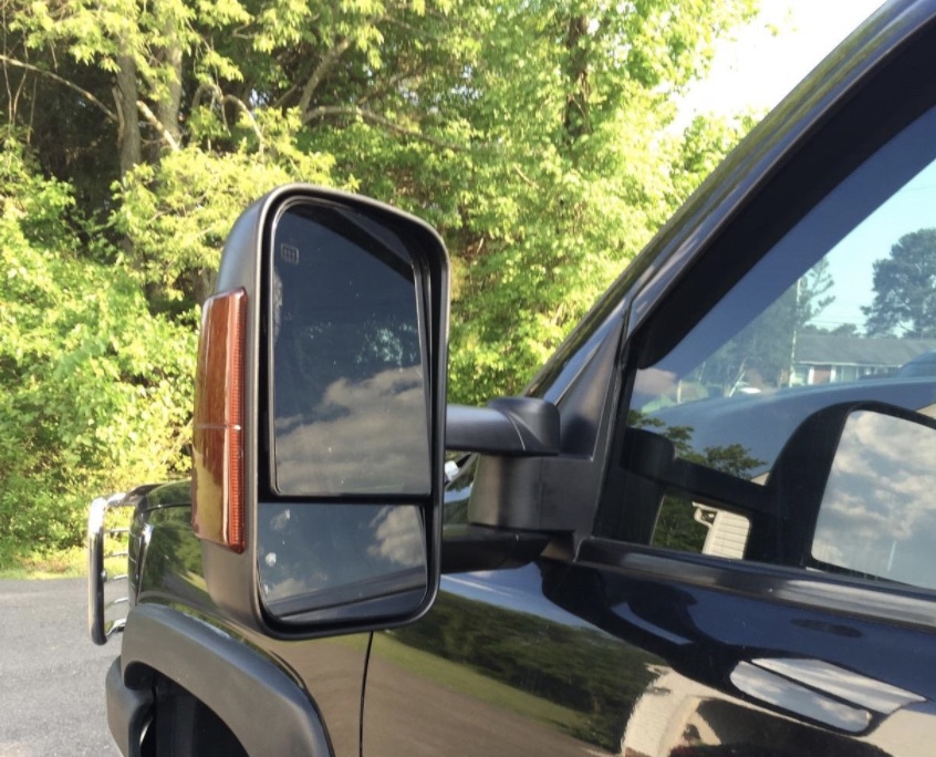 Chevy and GMC Towing Mirrors with Turn Signal Lights