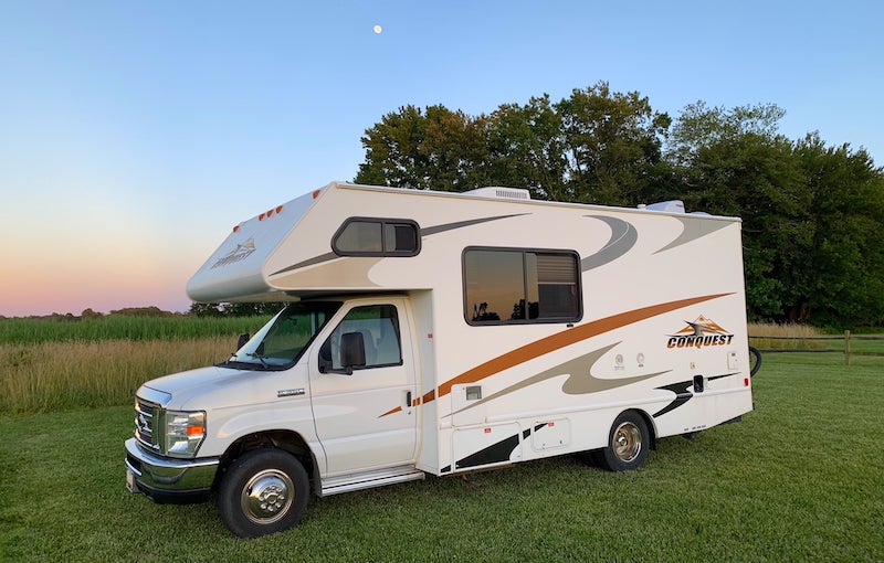 RVBlogger used RV perfect for beginners at a harvest hosts location