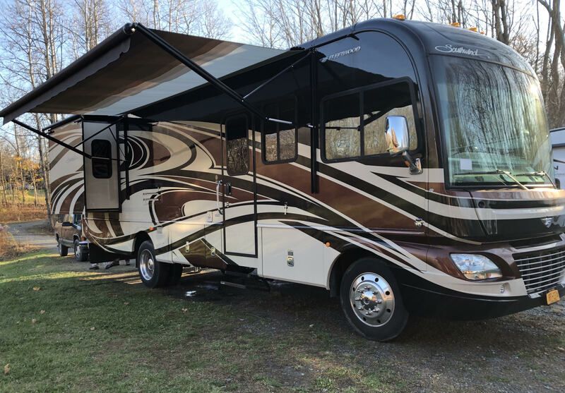Best Class A RV Rental Albany Ext