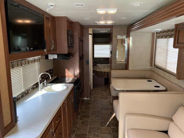 7 Best RV Rentals in Louisville, KY PLUS 2021 Discount Code! RVBlogger
