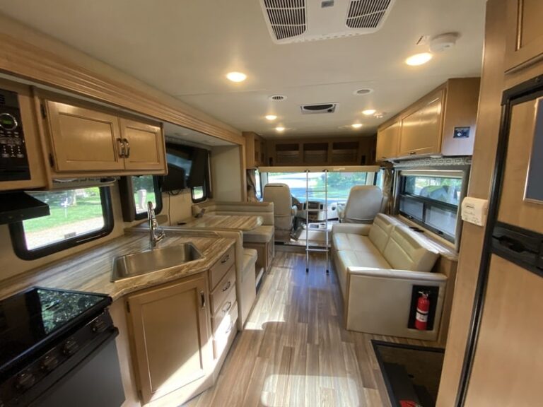 8 Best RV Rentals in New Hampshire Plus 2021 Discount Code! RVBlogger