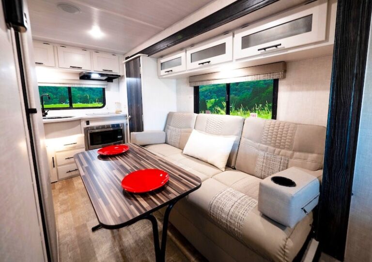 7 Best Travel Trailers Under 4,000 Lbs RVBlogger