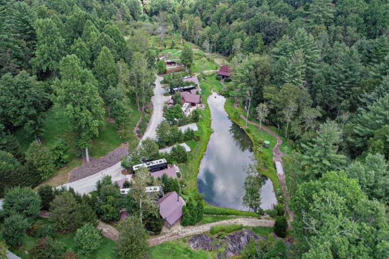 25 Best Luxury RV Resorts Across the USA! RVBlogger