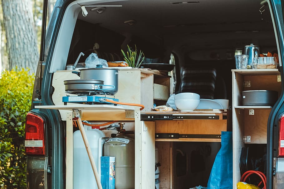 Avoid Small Trailers that Have Little to No Kitchen Space
