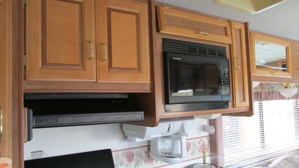 Can You Use the Microwave in an RV While Driving