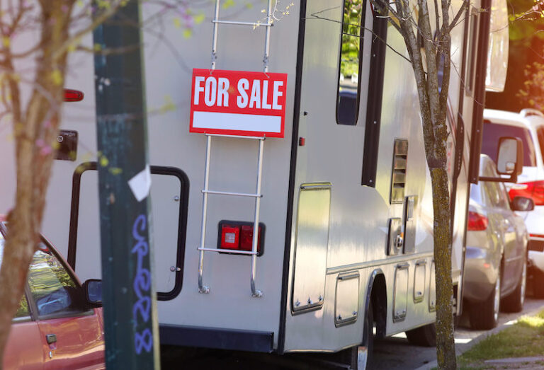 How to Buy a Used RV from a Private Seller In or Out of State
