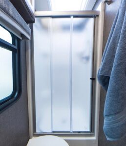 3 Best RV Shower Doors for Your Camper – RVBlogger