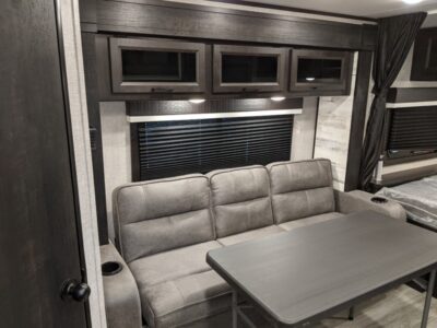 Best Camper Trailers With No Dinette