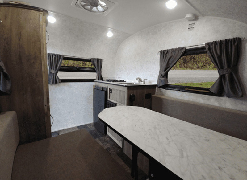 Campers to Tow With an SUV ProLite Eco Interior