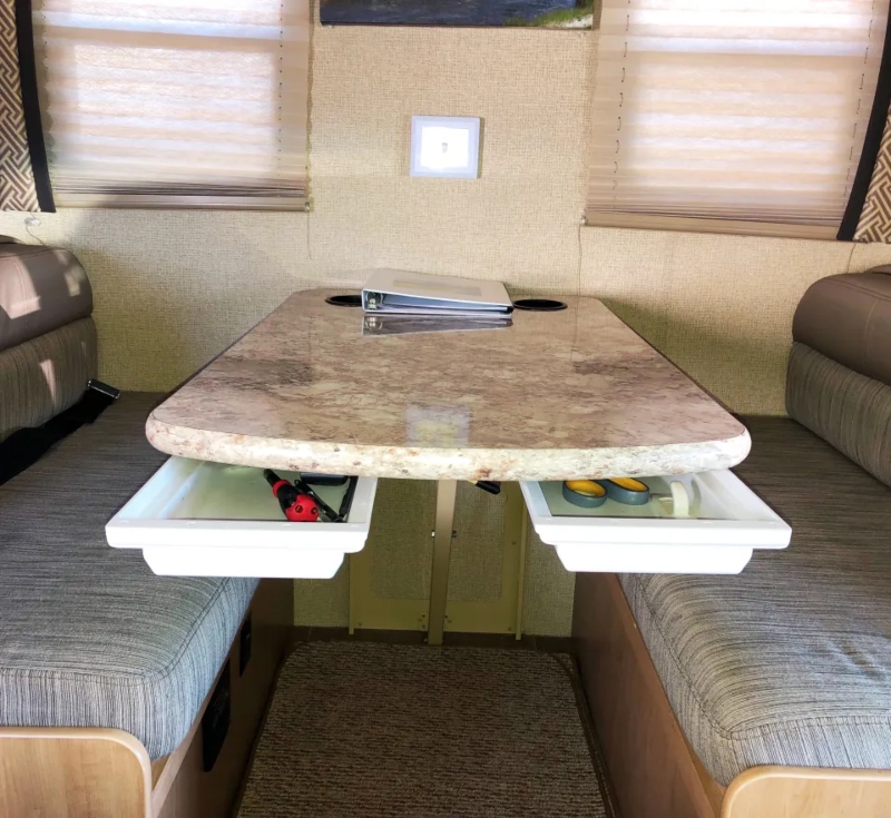 How Can I Keep My RV Organized with Hacks 