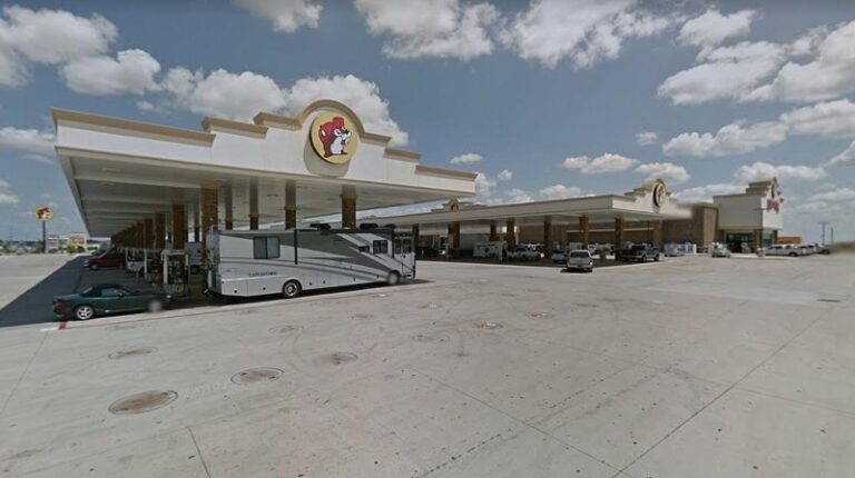 How Many Bucees Are In Kentucky Why is Buc-ee's So Popular and Famous? – RVBlogger