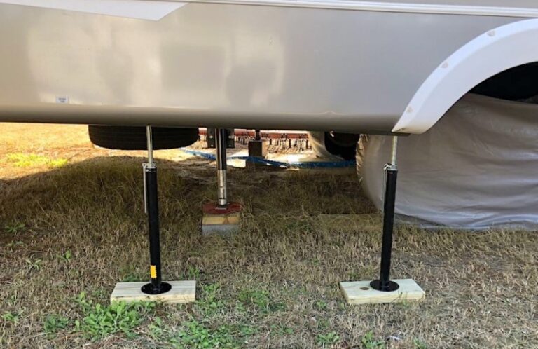 How Much Weight Can an RV Slide-Out Hold? – RVBlogger