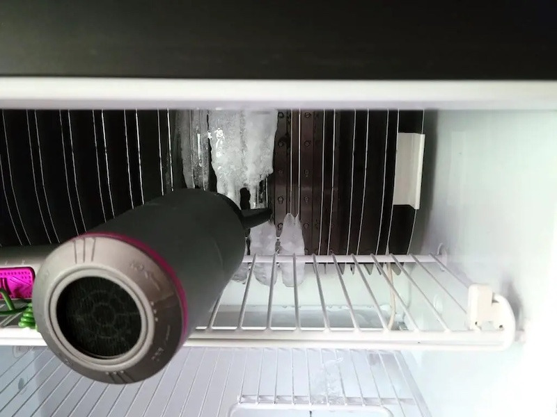 Defrosting The RV Fridge and Freezer