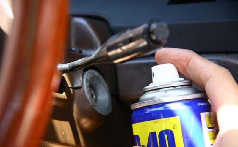 Can I Use WD-40 In The Ignition To Retrieve A Broken Key