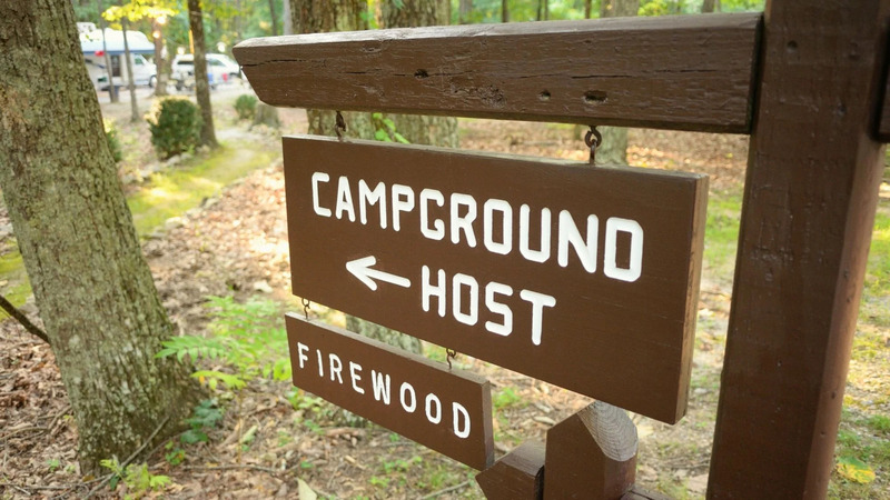 how to become a campground host