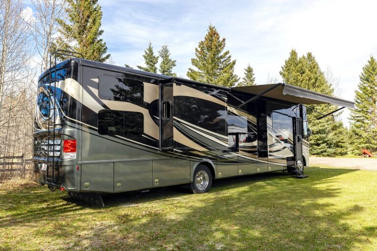 Should You Level RVs With Slides In Or Out? RVBlogger