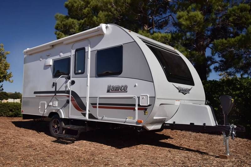 Lance 1575 travel trailers under 5000 lbs exterior