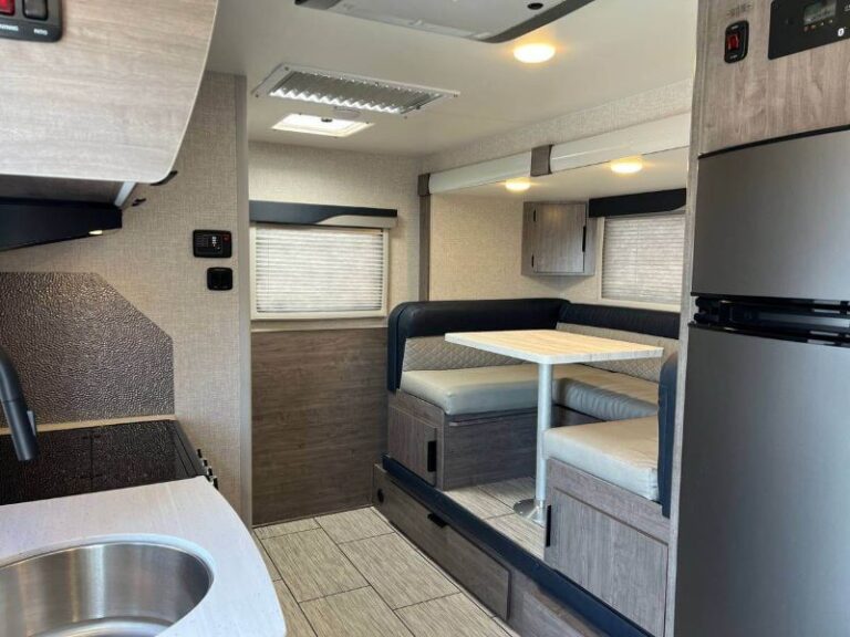 12 Best Travel Trailers Under 5000 lbs: 2024 Models – RVBlogger