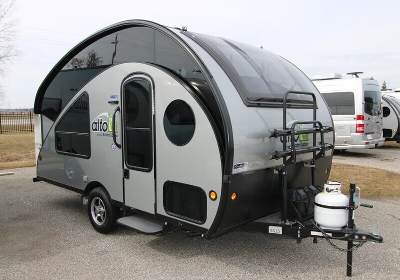 garageable travel trailer