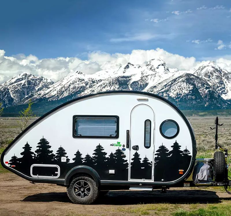 nuCamp Tab 400 Exterior - camper trailers with Jeep Wranglers