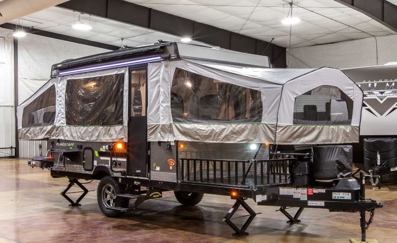 Flagstaff 23SCSE Exterior - Pop-Up Campers with Bathrooms