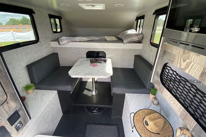Soaring Eagle Adlar 5.0 Interior best truck campers half-ton