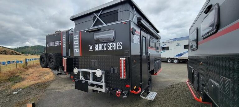 8 Best Expandable Hybrid Travel Trailers – RVBlogger