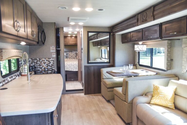 10 Best Class C RVs Under 25 Feet – RVBlogger
