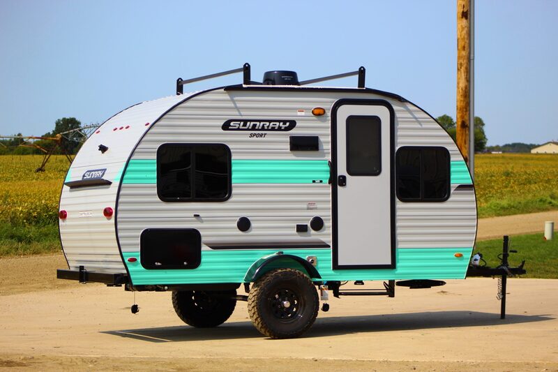 Sunset Park RV Sunray 149 is a great travel trailer under $30,000