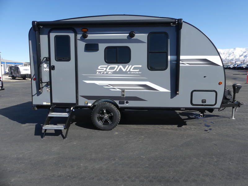 Venture Sonic Lite SL150VRK trailers with no dinette