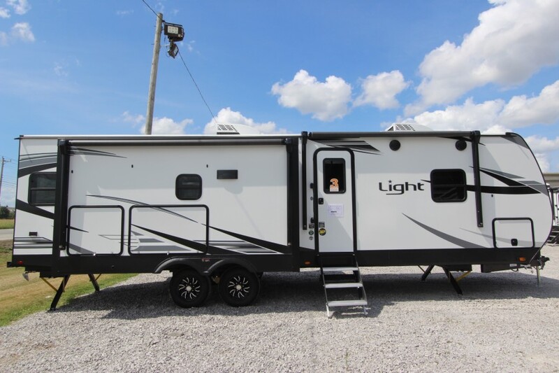 The Highland Ridge 275RLS is one of the best small RVs with washer and dryer